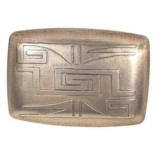 Belt buckle "Nu Gold" Red Brass Etched and Oxidized 29grams belt width to 1.25"